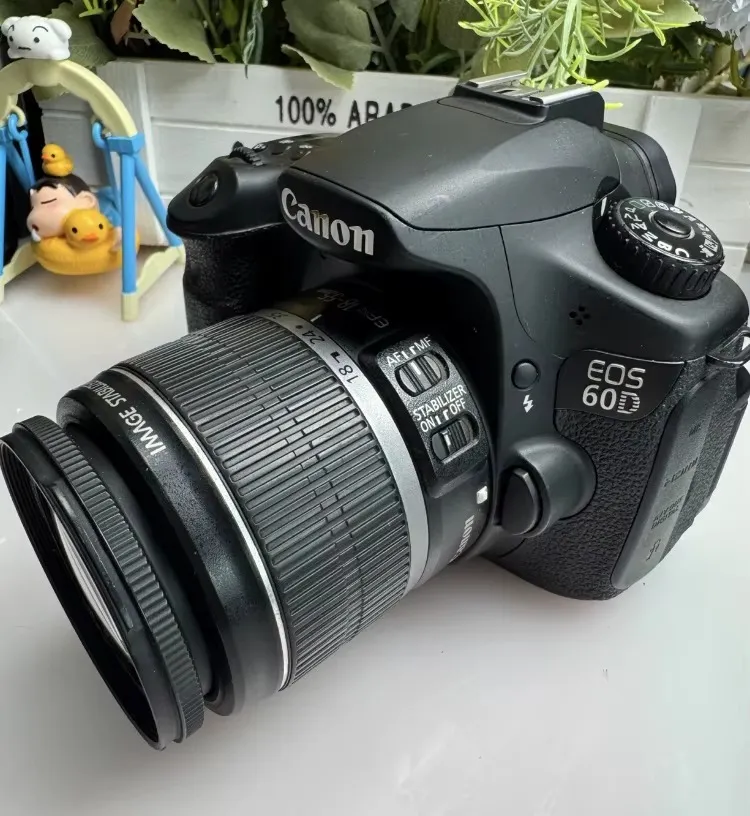 Used Canon DSLR camera